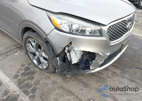 2017 Kia Sorento 3.3L Sx z USA, uszkodzony, nr VIN 5XYPKDA51HG223552